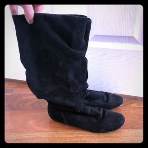 Steve Madden black suede boots